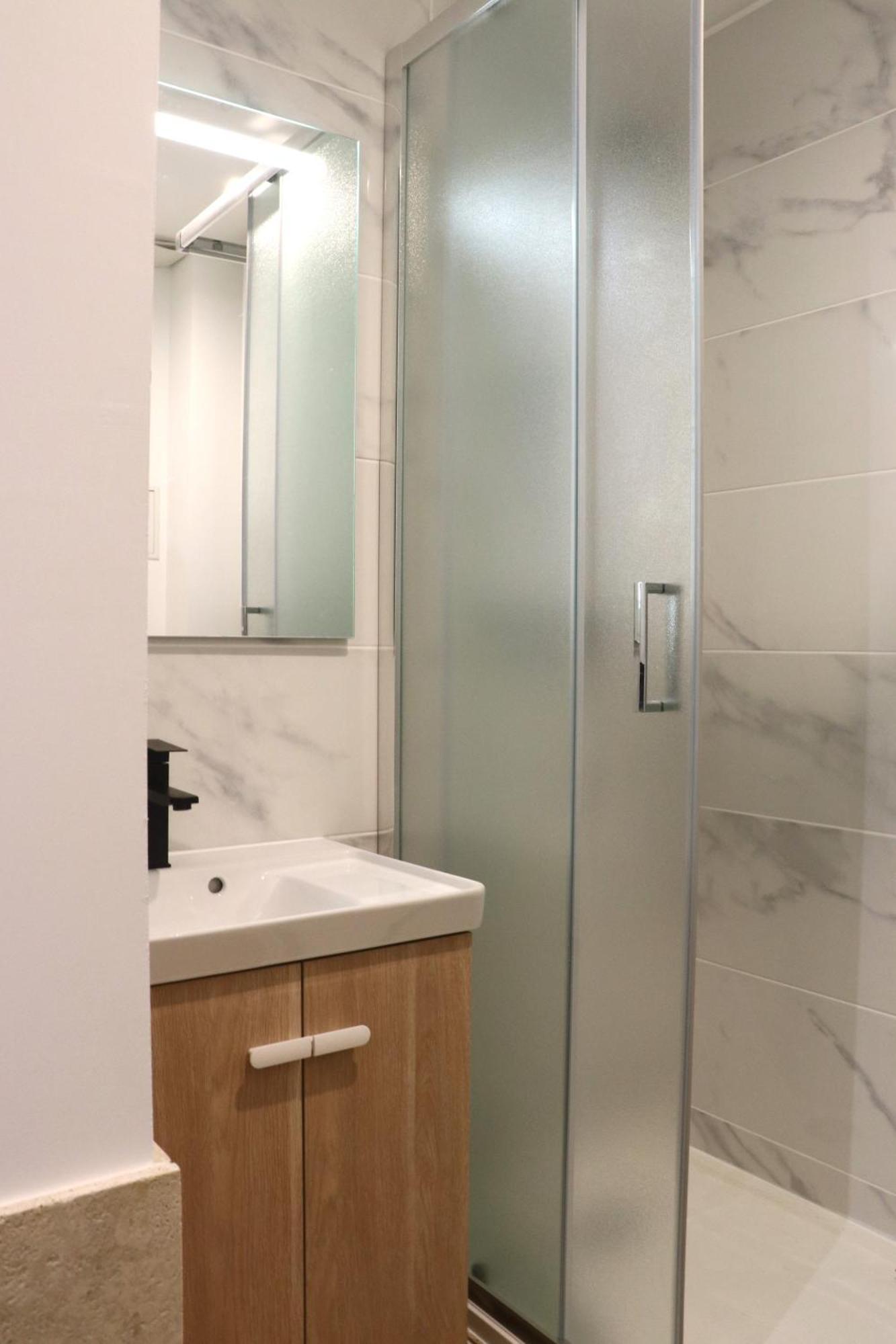 Superbes Appartements Modernes Et Neufs Bagnols-sur-Cèze Extérieur photo