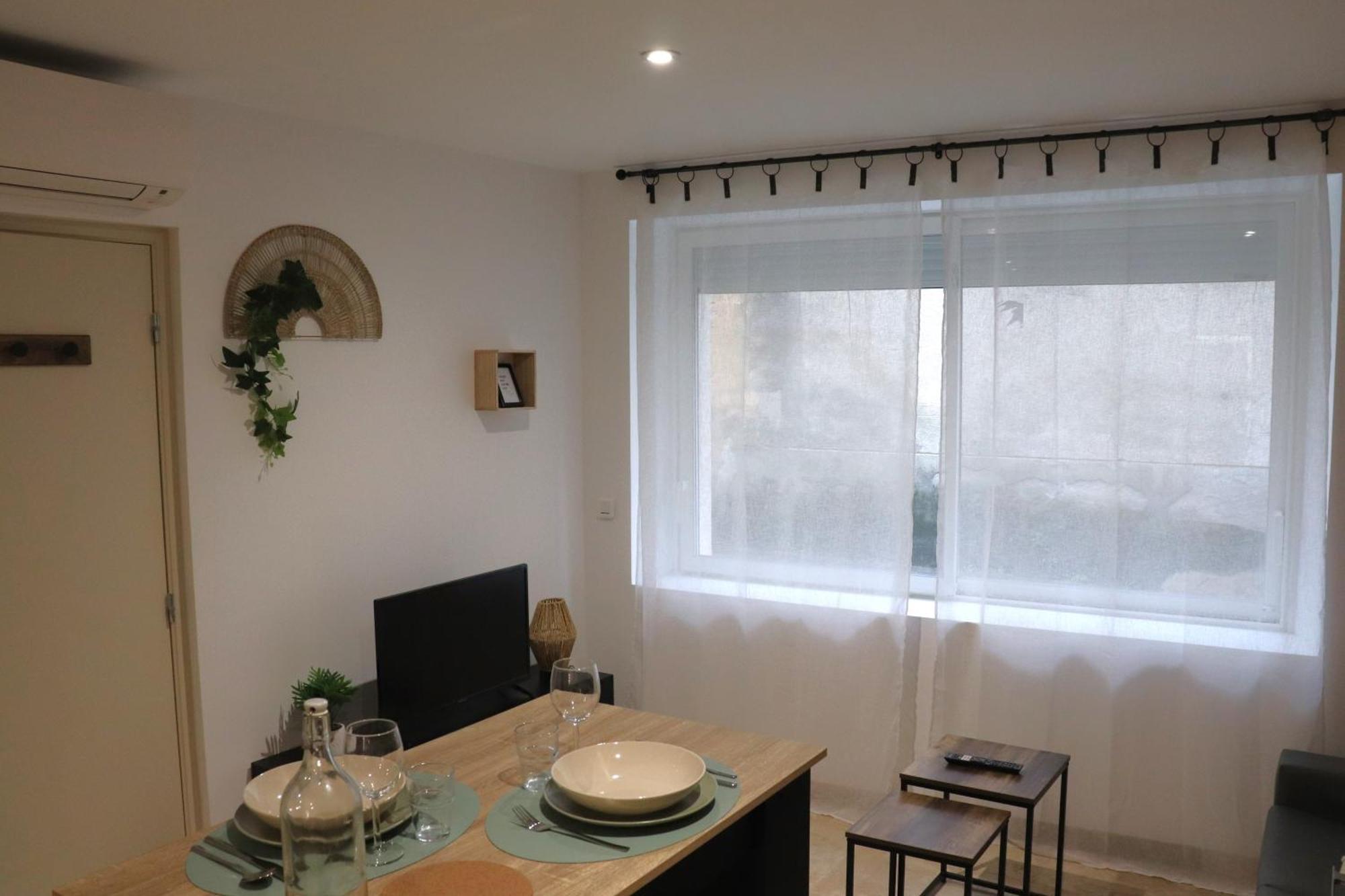 Superbes Appartements Modernes Et Neufs Bagnols-sur-Cèze Extérieur photo
